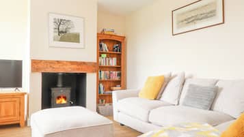 Cottage | Living area