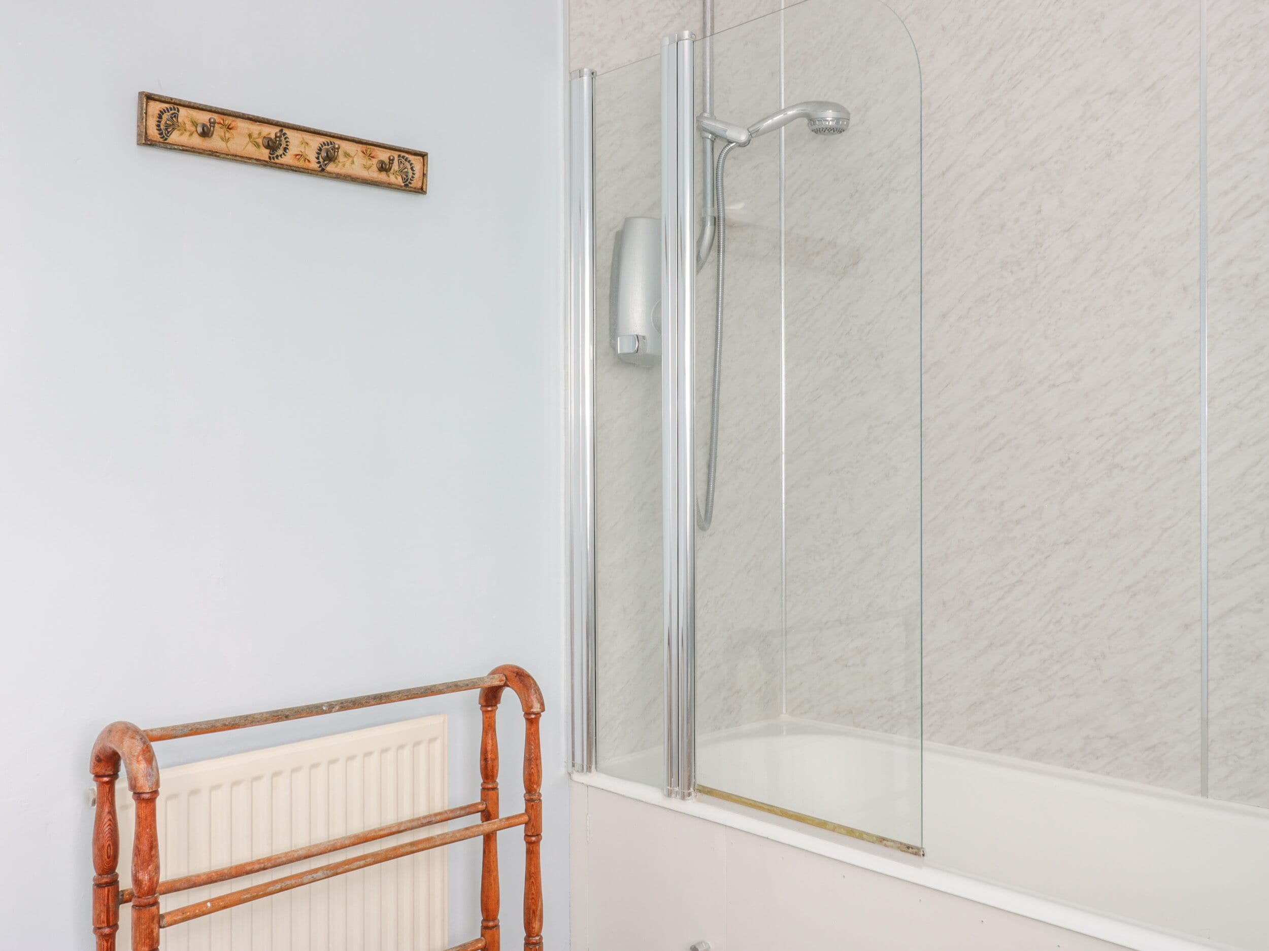 Cottage | Bathroom | Shower