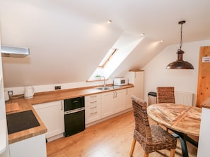 Cottage | Interior