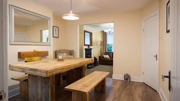 Småhus | Oppholdsrom | DVD-spiller