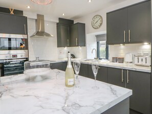 村舍 | 私人厨房 | 冰箱、洗碗机、电热水壶、烤面包机