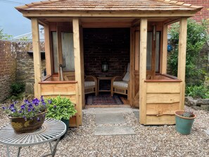 Cottage | Exterior detail