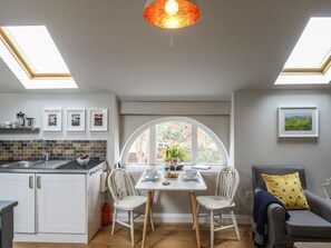 Cottage | Interior - Little Brook (Weymouth)