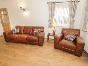 Cottage | Living room