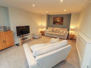Cottage | Living area