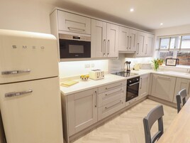 Fridge, dishwasher, electric kettle, toaster