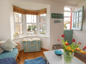 Cottage | Living room