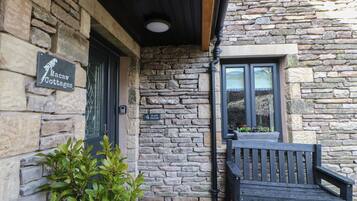 Cottage | Interior