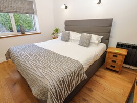 1 habitación, decoración personalizada y muebles diferentes 