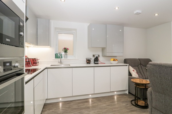 Cottage | Interior