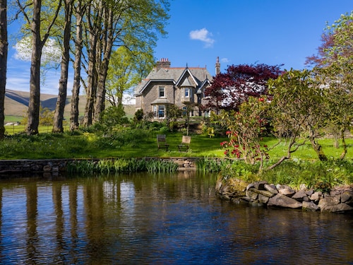 Oakdene Country House
