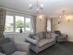 Cottage | Living area