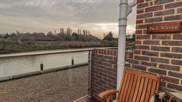 Cottage | Balcony