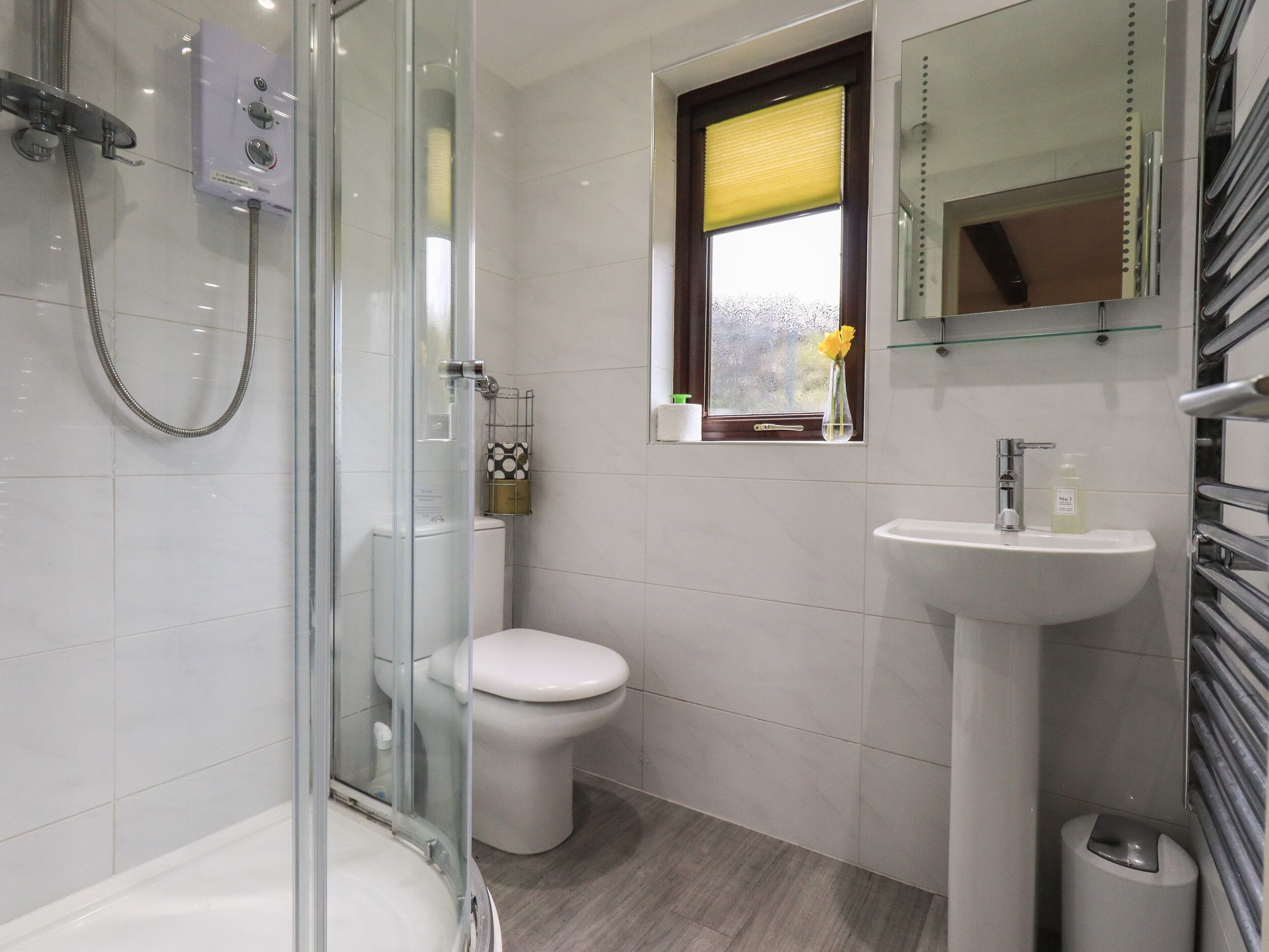 Cottage | Bathroom