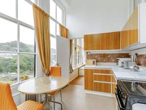 Cottage | Interior - Clooneavin Apartment 2 (Lynmouth)