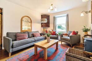 Cottage | Living area - Oakbank (Ambleside)