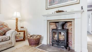 Cottage | Living room