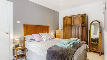 Cottage | 1 bedroom, individually decorated, individually furnished, free WiFi