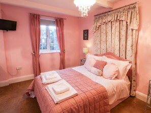 13 chambres, décoration personnalisée, ameublement personnalisé