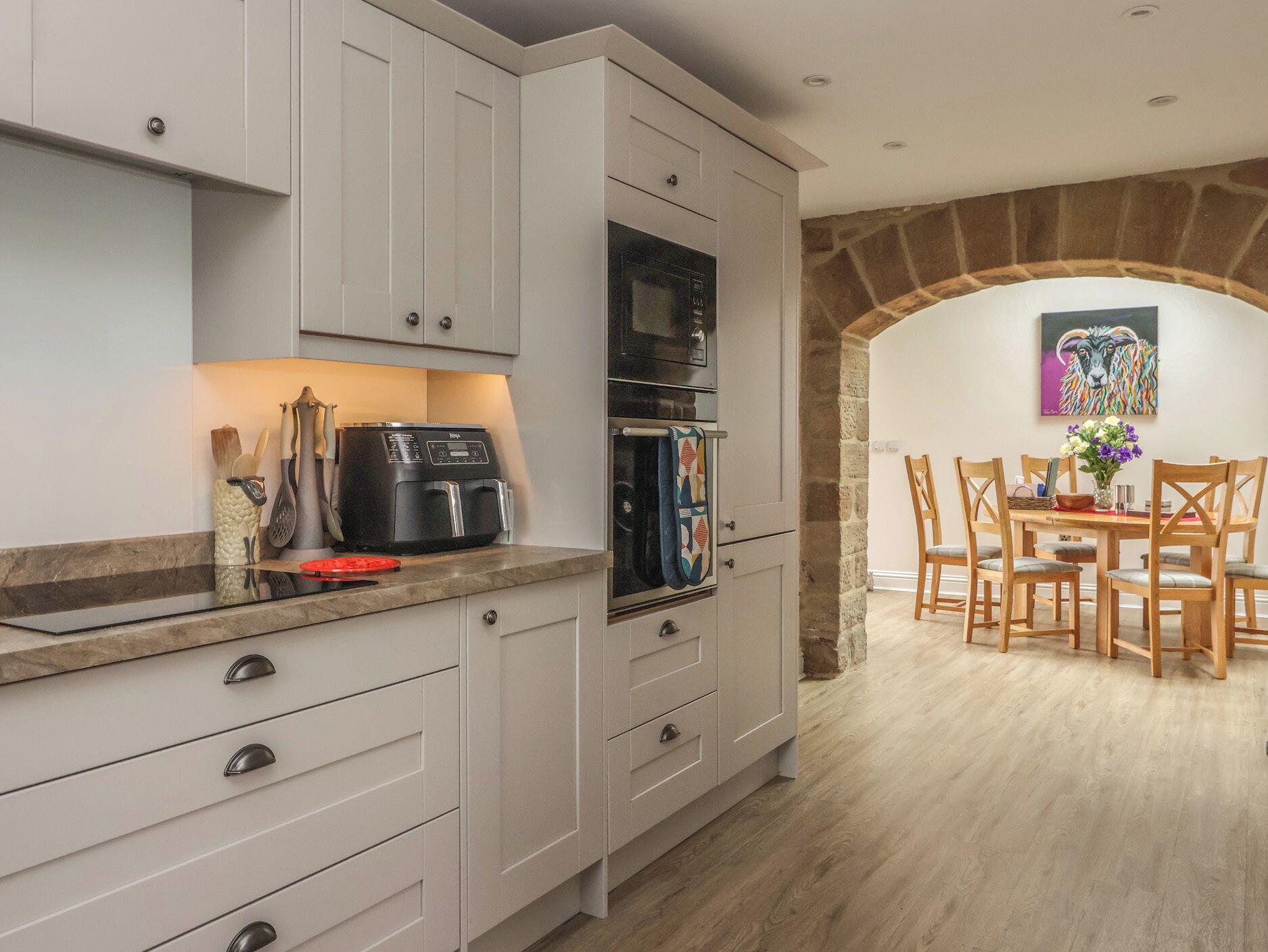 Cottage | Interior