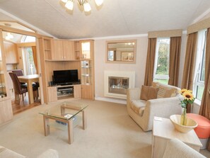 Cottage | Living room - Banadlen Lodge (Brynteg)