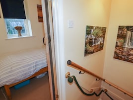 Cottage | Business center