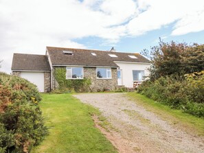 コテージ | 施設の正面