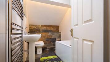 Cottage | Bathroom | Shower