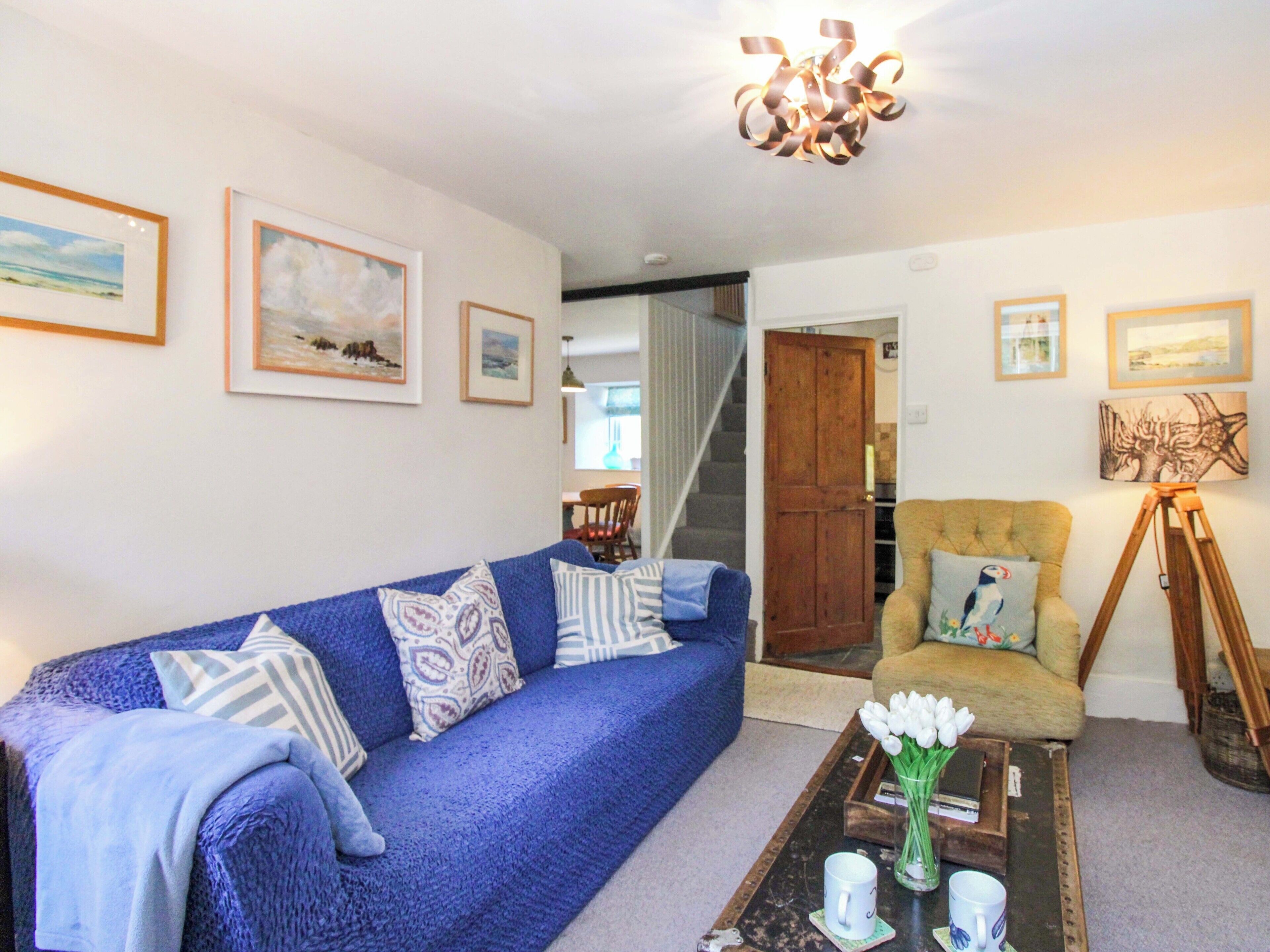 Cottage | Living area