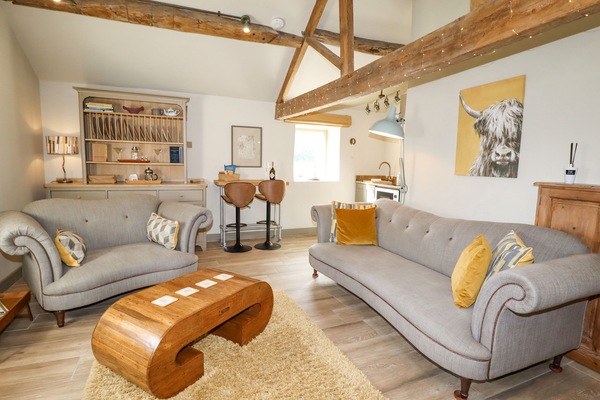 Cottage | Interior