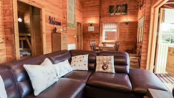 Cottage | Living area