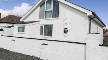 Cottage | Front of property