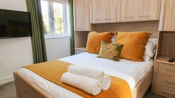 Cottage | 4 bedrooms, individually decorated, individually furnished, free WiFi
