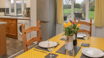 Cottage | Interior