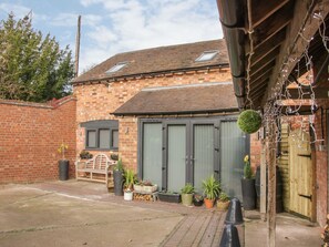 Cottage | Interior - Bank House Barn (Shrewsbury)