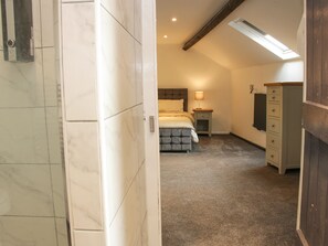 Cottage | 1 bedroom, individually decorated, individually furnished, free WiFi - Bank House Barn (Shrewsbury)
