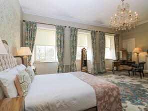 4 bedrooms, individually decorated, individually furnished, free WiFi - North Wing - Pitmedden Gardens (Ellon)