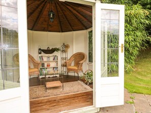 Cottage | Interior - Mill Farm - The Farmhouse (Derby)