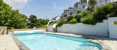 Casa de campo | Piscina | Una piscina al aire libre