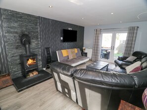 Cottage | Interior - Hunters Cottage (Tyn-y-Gongl)