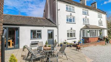 Cottage | Front of property