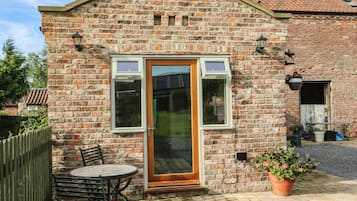 Cottage | Interior