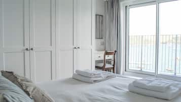 Cottage | 1 bedroom, individually decorated, individually furnished, free WiFi