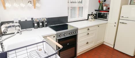 Cottage | Interior