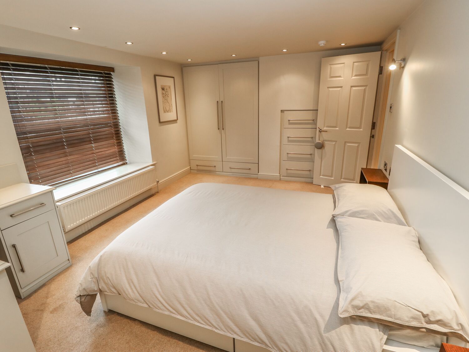 Cottage | 2 bedrooms, individually decorated, individually furnished, free WiFi