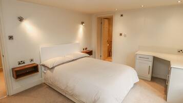 Casa de campo | 2 habitaciones, decoración personalizada y muebles diferentes