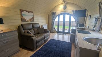 Cottage | Living area