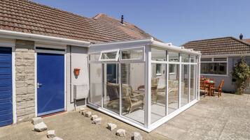 Cottage | Property grounds