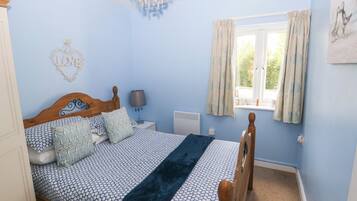 ์ฝํฐ์ง | 1 ๊ฐ์ ์นจ์ค, ๊ฐ๊ฐ ๋ค๋ฅธ ์คํ์ผ์ ์ธํ
๋ฆฌ์ด, ๊ฐ๊ฐ ๋ค๋ฅด๊ฒ ๊ฐ๊ตฌ ๋น์น, ๋ฌด๋ฃ WiFi