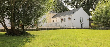 Casa rural | Façana frontal de l'allotjament